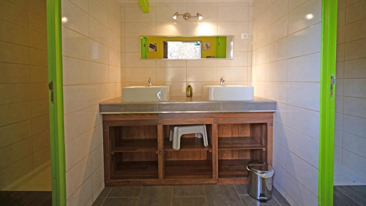 Aux Yourtes De La Fabrique Saint-Florent-des-Bois ภายนอก รูปภาพ